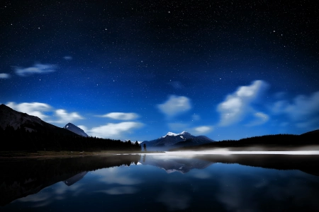 自然 湖泊 风景 倒影 山脉  电脑壁纸 4K壁纸 3840x2160