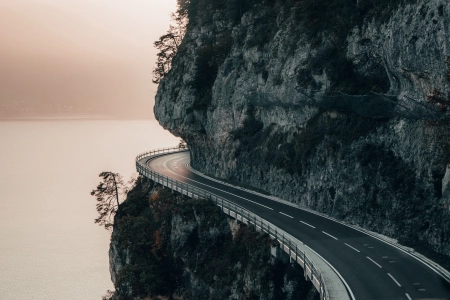 风景 自然 道路 山脉 悬崖 海洋 瑞士  电脑壁纸 4K壁纸 3840x2400