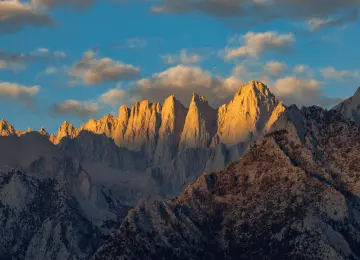 悬崖 风景 自然 岩石 山脉 云 日落 4K壁纸  6267x4180