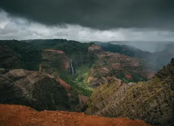雨中山谷悬崖云海夏威夷大洋洲瀑布森林自然风光天空美国  6000x4000