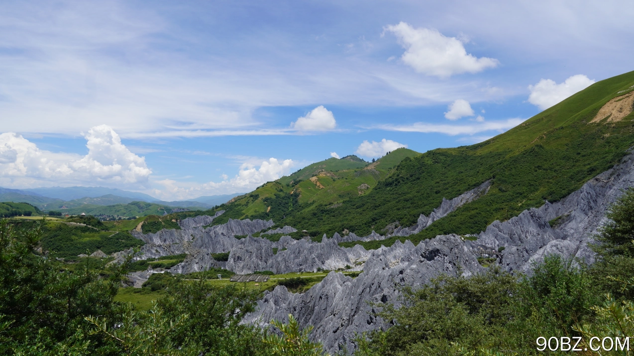 山景 山脉 云 天空 自然 树木 绿色 治愈 电脑壁纸 4K壁纸