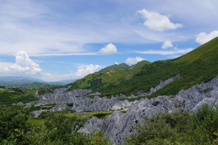 山景 山脉 云 天空 自然 树木 绿色 治愈 电脑壁纸 4K壁纸 6000x3376