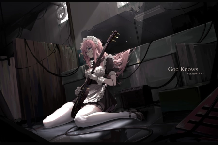 粉色头发 蓝眼睛 室内女人 摇滚 动漫女孩 电脑壁纸 4K壁纸 7620x4160