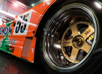 赛车 运动 汽车 游戏 游戏CG 马自达 车轮 轮圈  电脑壁纸 4K壁纸  3840x2160