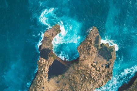 海 水 蓝 青色 鸟瞰 海岸 海浪 岩石 青绿色  电脑壁纸 4K壁纸 3992x2992
