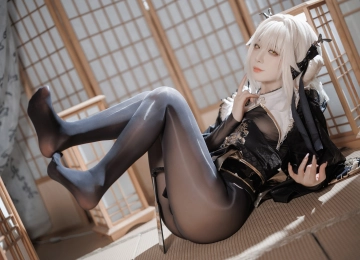 白发黑丝女神 Blanc胜利女神室内 cosplay模特  5472x3648