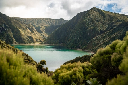 森林湖泊葡萄牙自然风景火山悬崖海滩云朵欧洲天空树木 6000x4000