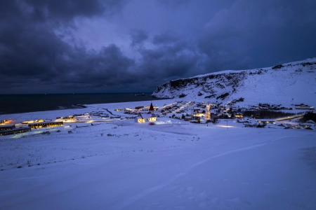 冰岛冬景山村灯火 6144x3456