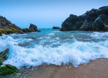 海滩 夏天 自然 海洋 岩石  电脑壁纸 4K壁纸  6000x3376