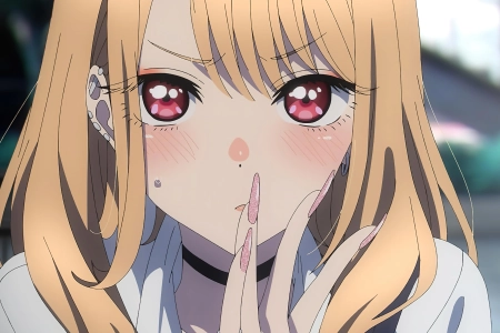 红眼睛 金发 马林 娃娃 动漫 女孩 脸红 4K壁纸 3840x2160
