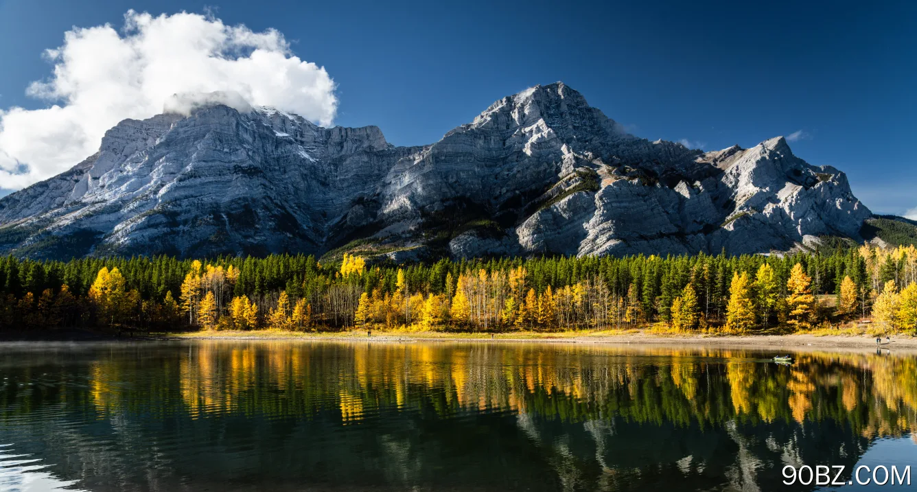 自然 风景 树木 水 云 山 船 湖 秋天 天空 倒影 4K壁纸